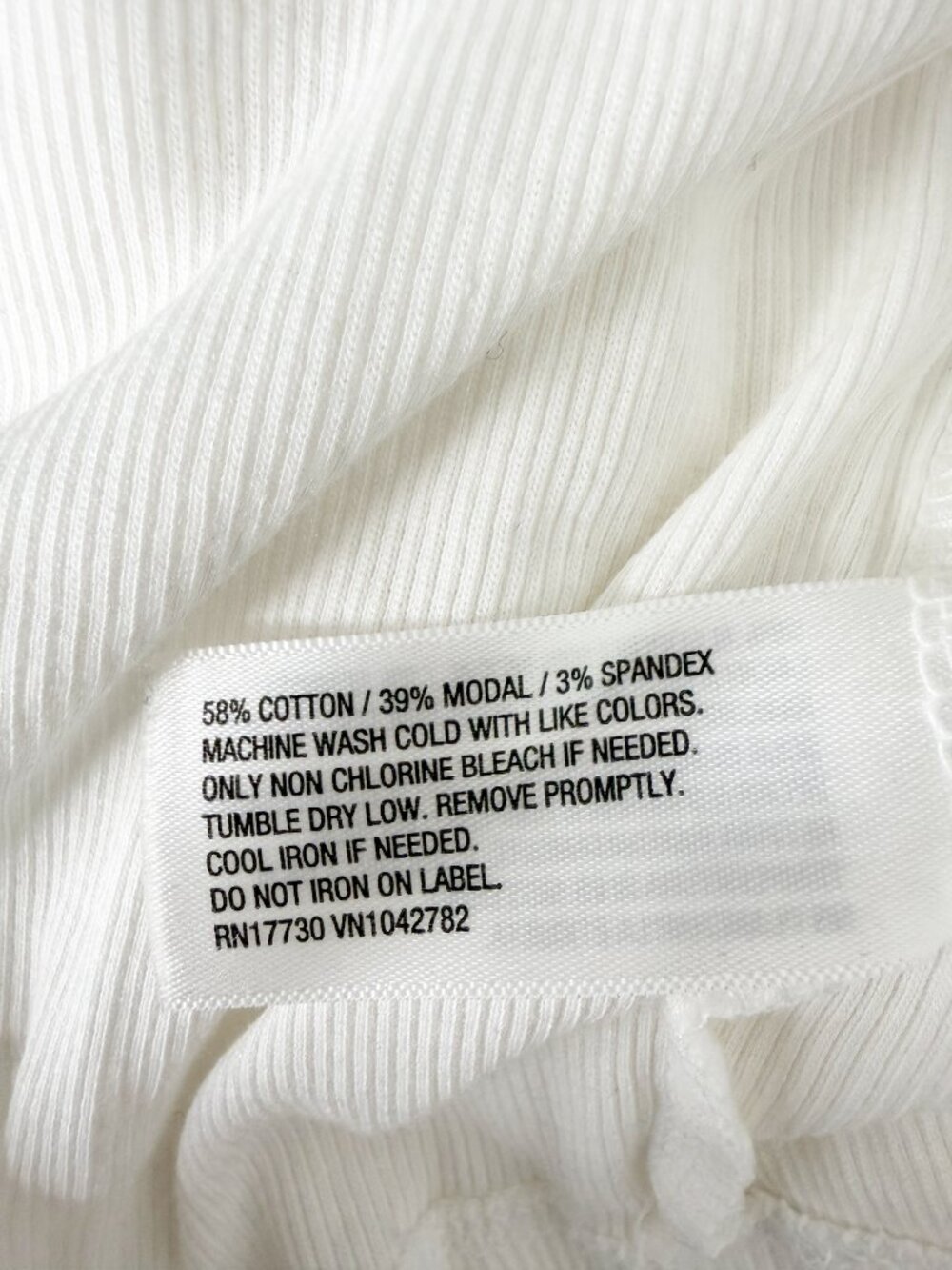 A New Day White Long Sleeve Round Neck Ribbed Knit Shirt Size M - Picture 7 of 9